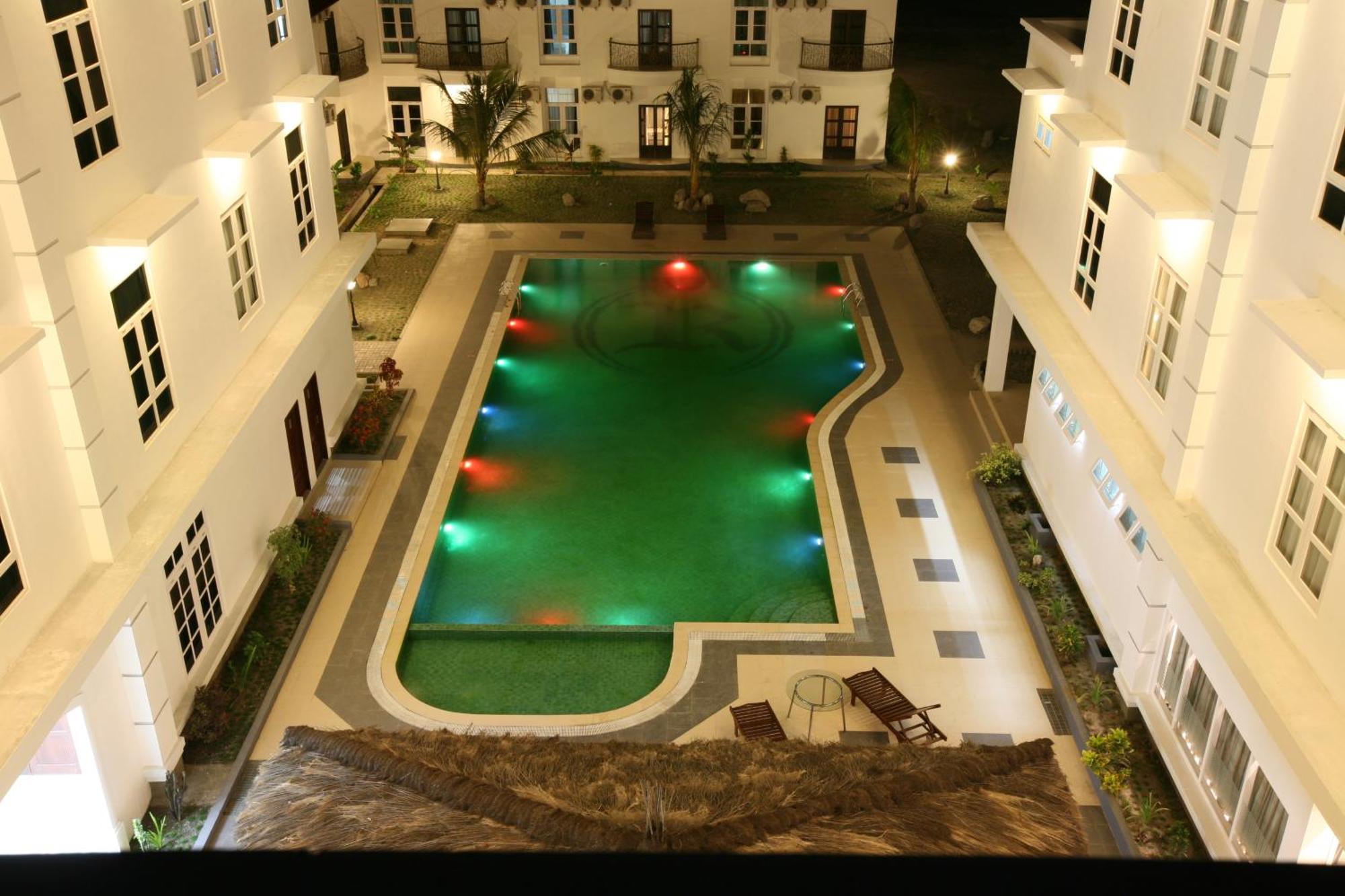 Hotel The Ramelau Dili Esterno foto
