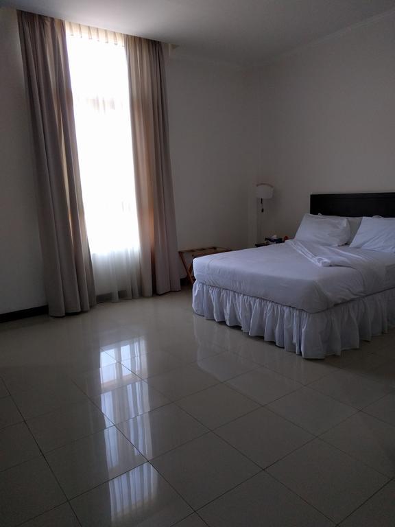 Hotel The Ramelau Dili Esterno foto