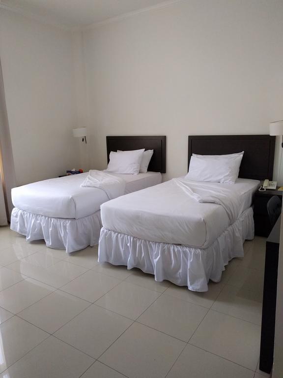 Hotel The Ramelau Dili Esterno foto